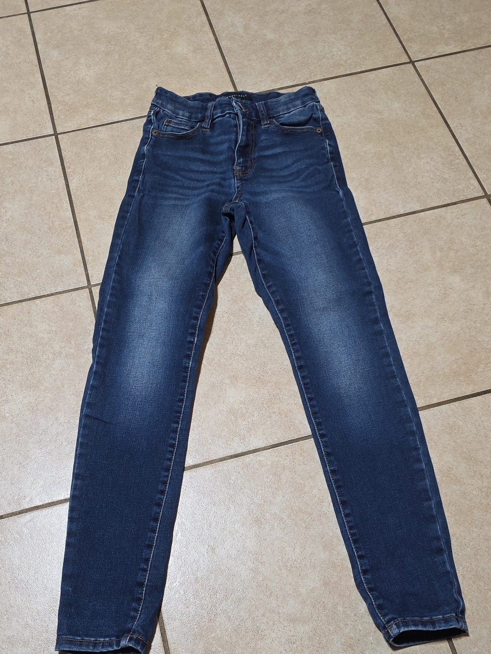 Aeropostale Women's Navy Skinny Jeans